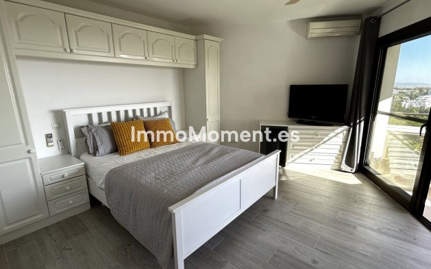 Revente - Appartement - Estepona  - Estepona Centro