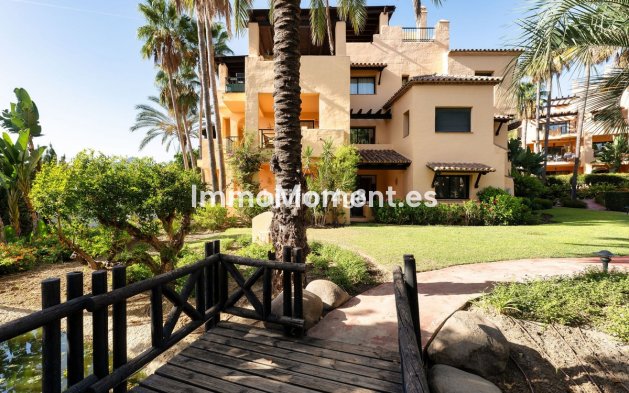 Revente - Appartement - Estepona  - Estepona Centro
