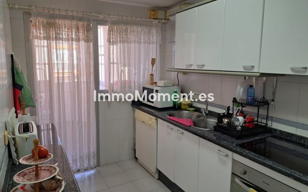 Wiederverkauf - Wohnung - Fuengirola - Fuengirola Centro