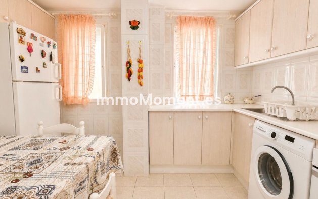 Bestaande woning - Appartement - Estepona  - Estepona Centro