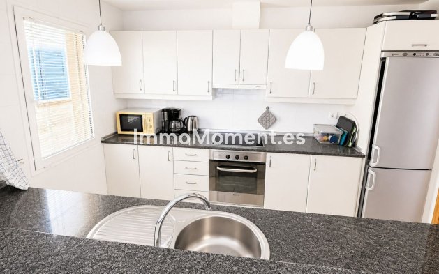 Resale - Apartment - Fuengirola - Fuengirola Centro