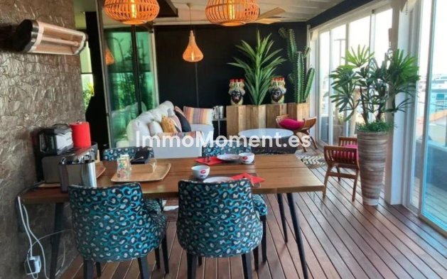 Resale - Apartment - Estepona - Estepona Centro