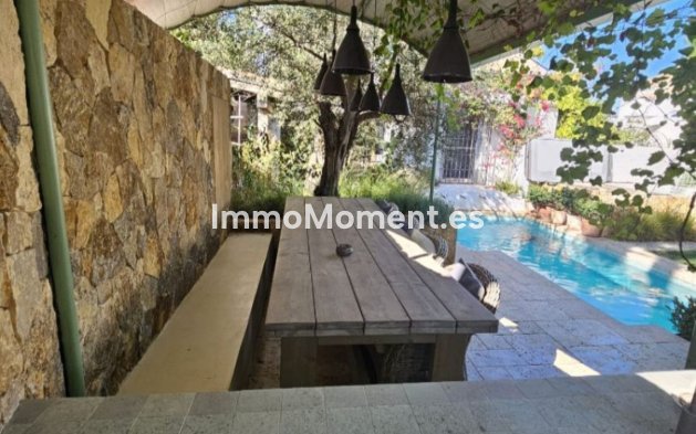 Wiederverkauf - Freistehende Villa - Marbella - Marbella Centro