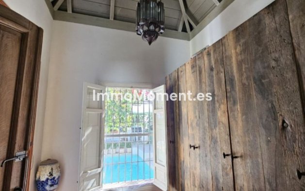 Wiederverkauf - Freistehende Villa - Marbella - Marbella Centro