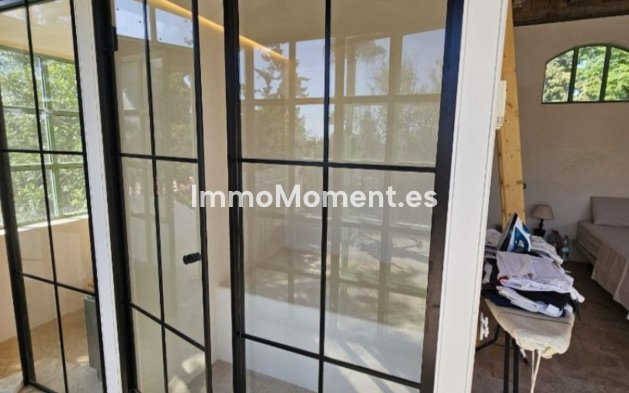 Wiederverkauf - Freistehende Villa - Marbella - Marbella Centro