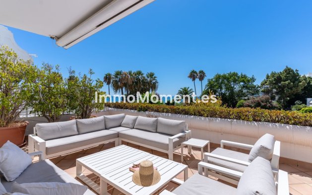 Resale - Apartment - Estepona - Estepona Centro
