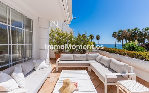 Resale - Apartment - Estepona - Estepona Centro