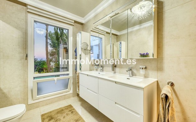 Resale - Detached villa - Marbella - Hacienda Las Chapas