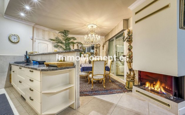 Resale - Detached villa - Marbella - Hacienda Las Chapas