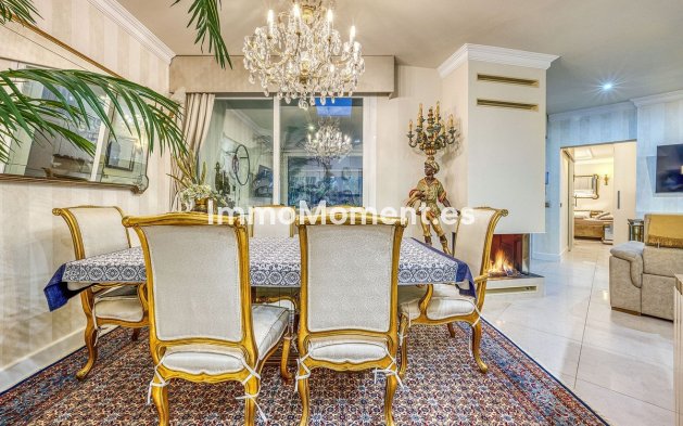 Resale - Detached villa - Marbella - Hacienda Las Chapas