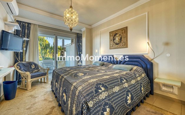 Resale - Detached villa - Marbella - Hacienda Las Chapas