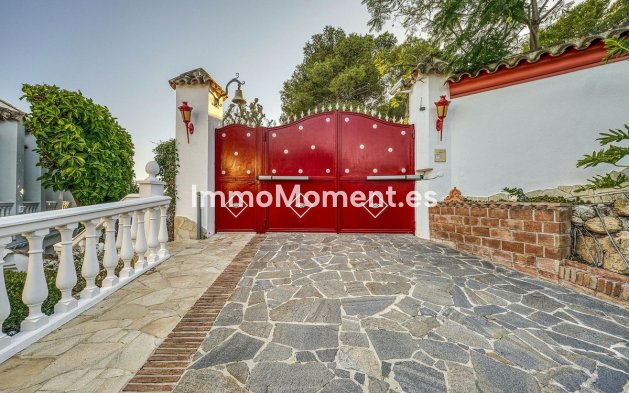 Resale - Detached villa - Marbella - Hacienda Las Chapas
