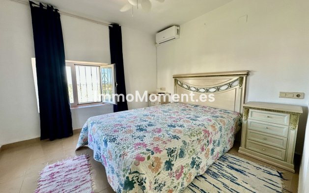 Reventa - Villa independiente - Benalmadena - Benalmadena Centro