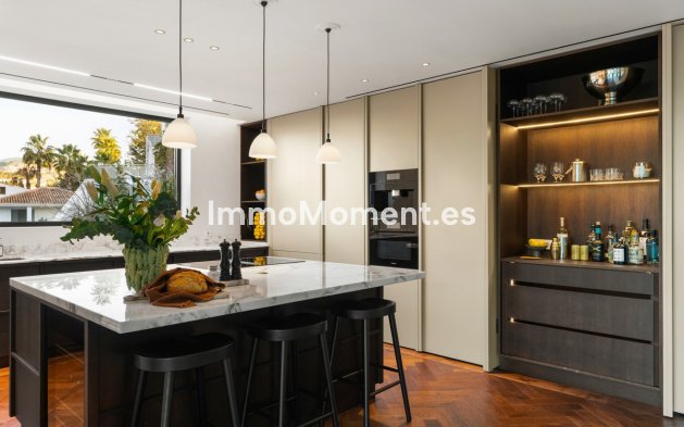 Reventa - Villa independiente - Marbella - Nueva Andalucía