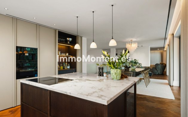 Reventa - Villa independiente - Marbella - Nueva Andalucía