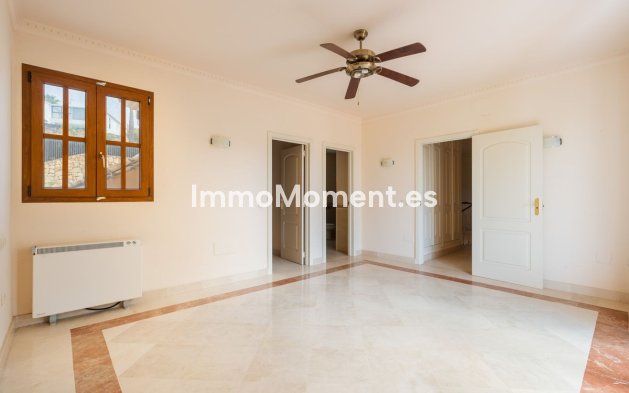 Bestaande woning - Vrijstaande villa - Estepona  - Estepona Centro