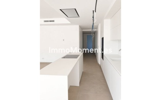 Reventa - Apartamento - Estepona  - Bel Air