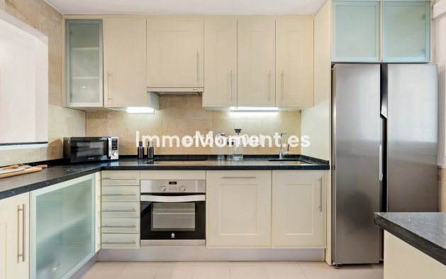 Wiederverkauf - Wohnung - Marbella - Nueva Andalucía