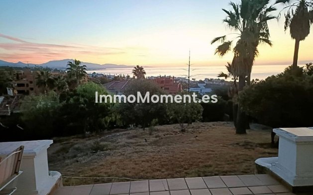Reventa - Villa independiente - Estepona  - Estepona Centro