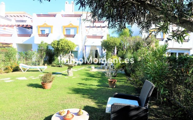 Wiederverkauf - Freistehende Villa - Estepona  - Estepona Centro