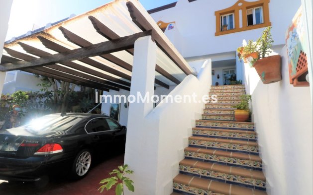 Wiederverkauf - Freistehende Villa - Estepona  - Estepona Centro