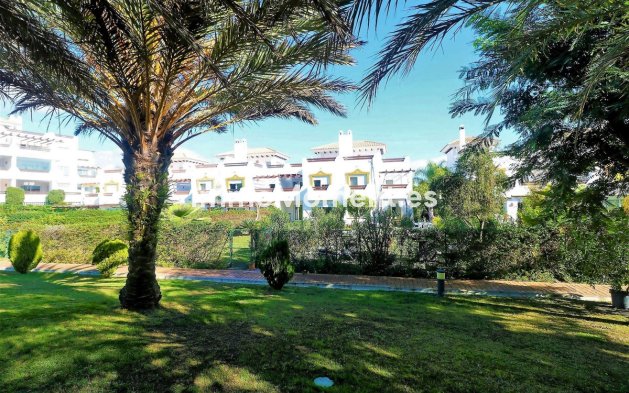 Wiederverkauf - Freistehende Villa - Estepona  - Estepona Centro
