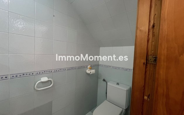 Resale - Detached villa - Estepona - Estepona Centro