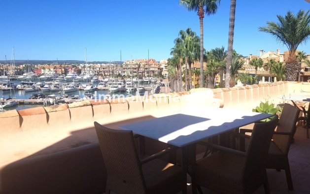 Wiederverkauf - Wohnung - Sotogrande - Sotogrande Marina