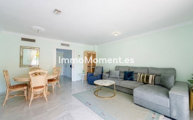 Wiederverkauf - Wohnung - Estepona  - Estepona Centro