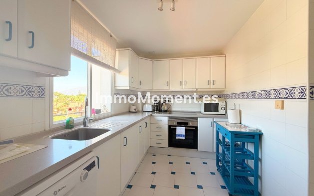 Wiederverkauf - Wohnung - Estepona  - Estepona Centro