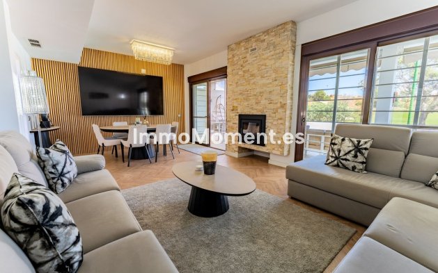 Wiederverkauf - Freistehende Villa - Estepona  - Valle Romano