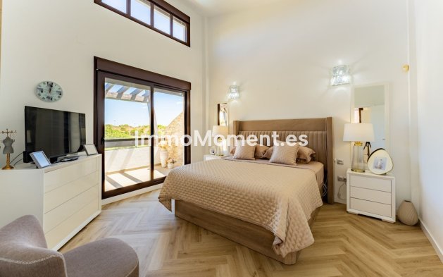 Wiederverkauf - Freistehende Villa - Estepona  - Valle Romano