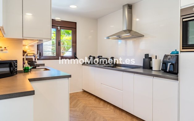 Wiederverkauf - Freistehende Villa - Estepona  - Valle Romano