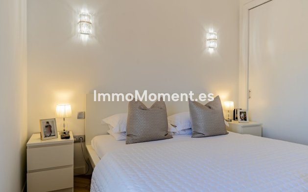 Wiederverkauf - Freistehende Villa - Estepona  - Valle Romano