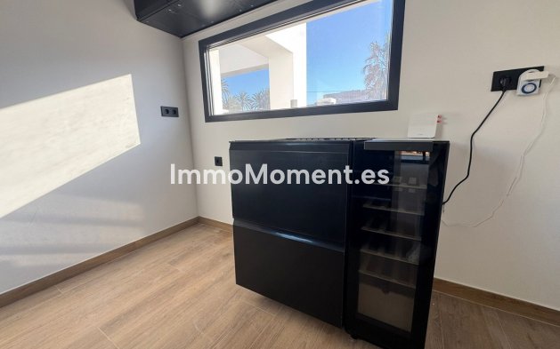 Bestaande woning - Vrijstaande villa - Denia - Denia Centro
