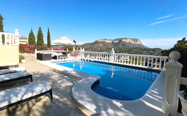 Resale - Detached villa - Denia - La Sella Golf