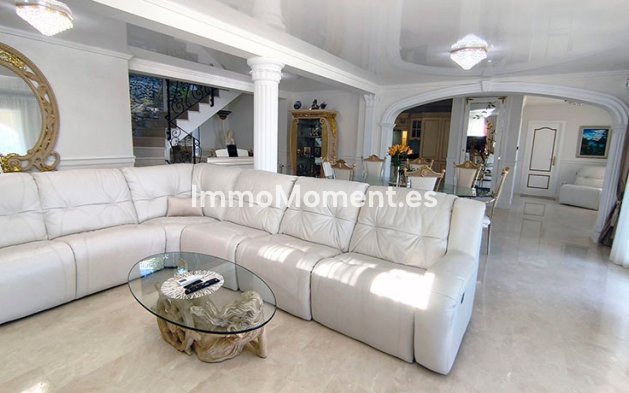 Resale - Detached villa - Denia - La Sella Golf