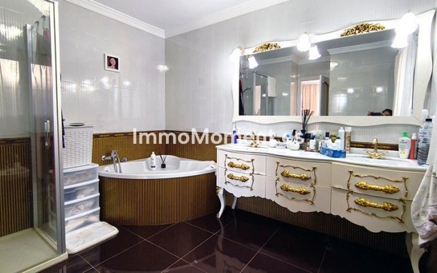 Resale - Detached villa - Denia - La Sella Golf