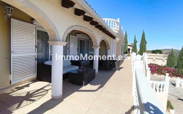 Resale - Detached villa - Denia - La Sella Golf