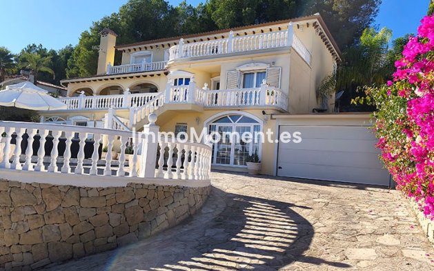 Resale - Detached villa - Denia - La Sella Golf