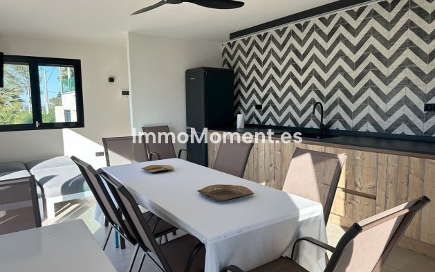 Wiederverkauf - Freistehende Villa - Denia - Denia Centro