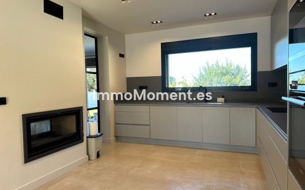 Wiederverkauf - Freistehende Villa - Denia - Denia Centro
