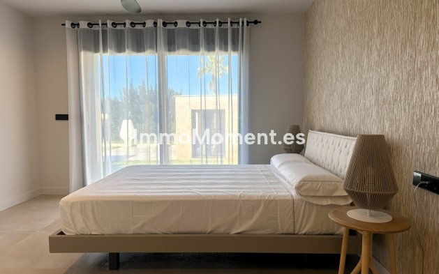 Wiederverkauf - Freistehende Villa - Denia - Denia Centro