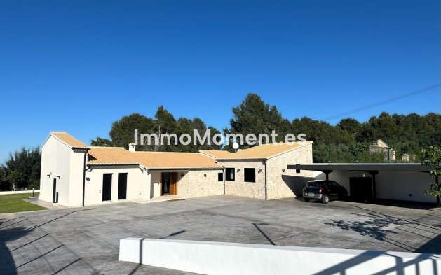 Wiederverkauf - Freistehende Villa - Denia - Denia Centro