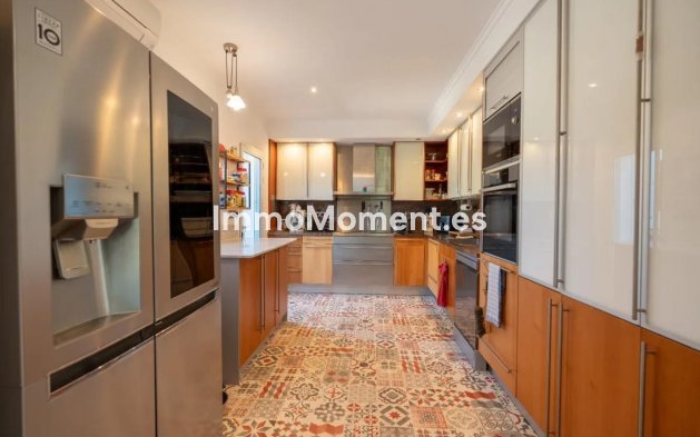 Resale - Detached villa - Denia - La Sella Golf