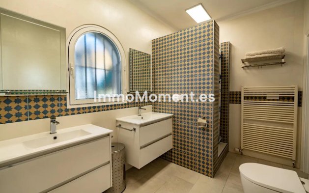 Resale - Detached villa - Denia - La Sella Golf
