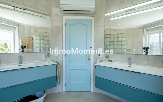 Resale - Detached villa - Denia - La Sella Golf