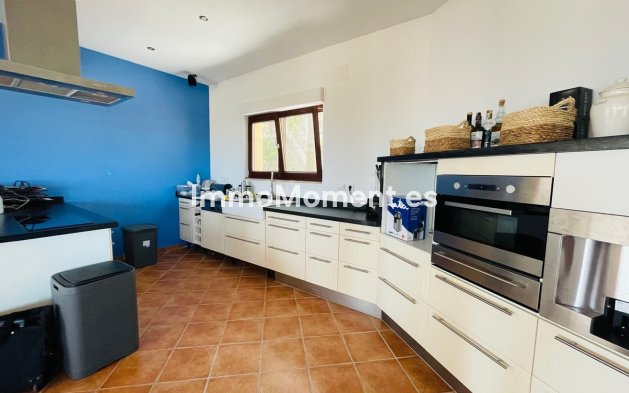 Bestaande woning - Vrijstaande villa - Denia - Denia Centro