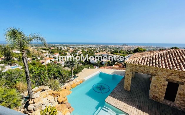 Bestaande woning - Vrijstaande villa - Denia - Denia Centro