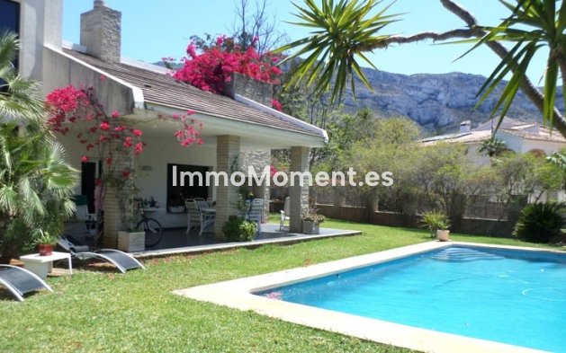 Revente - Villa individuelle - Denia - Denia Centro